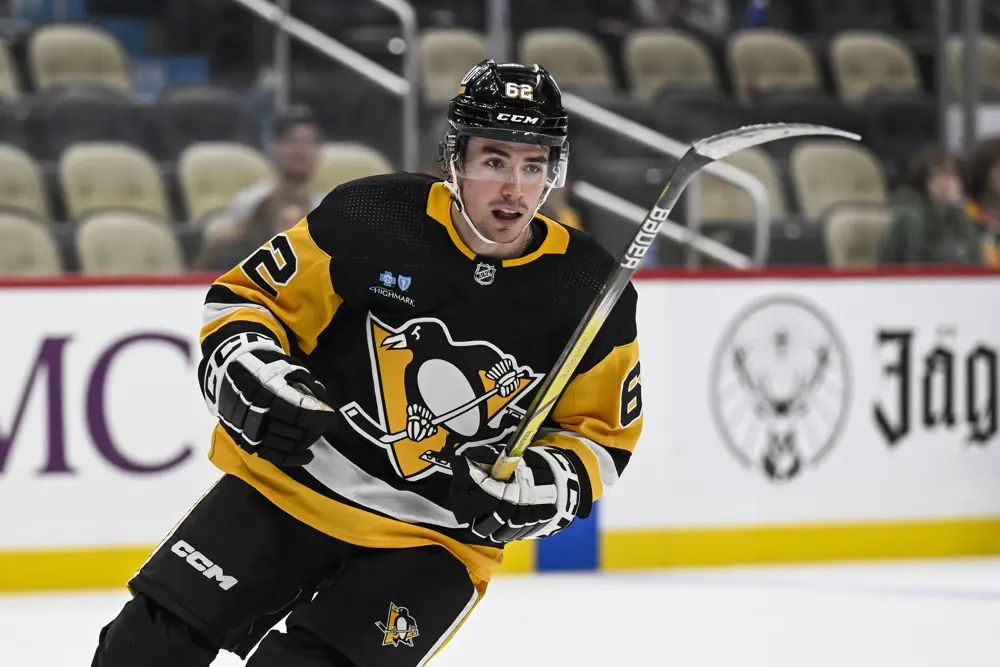 Pitsburgh Penguins trade prospect Brayden Yager