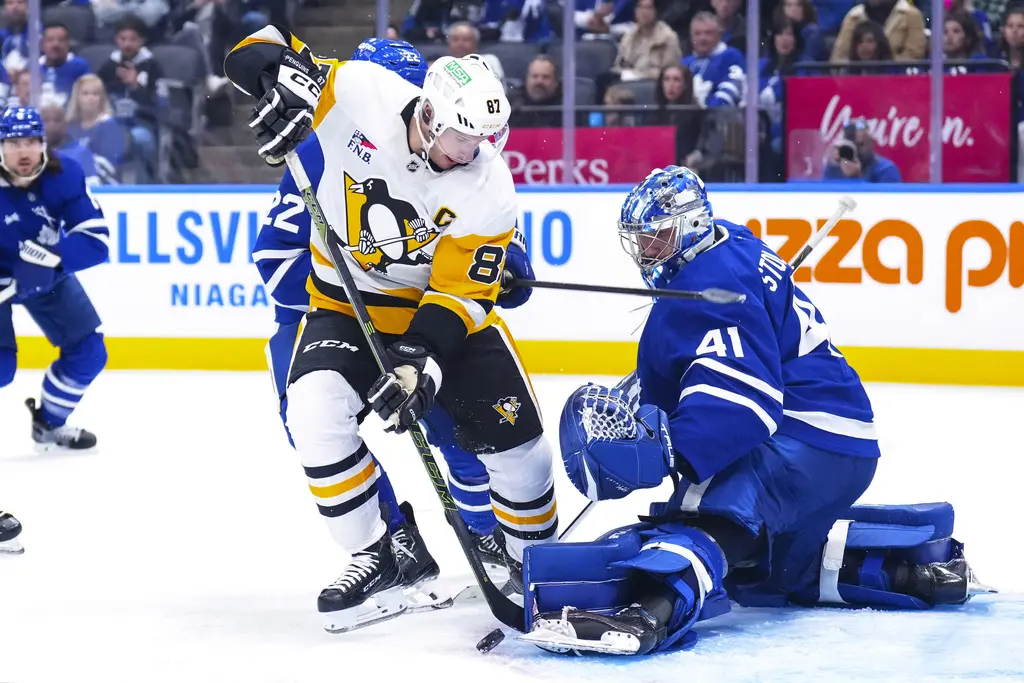 Pittsburgh Penguins, Sidney Crosby vs. Toronto Maple Leafs