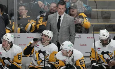 Pittsburgh Penguins, Mike Sullivan. Penguins rebuild and retool