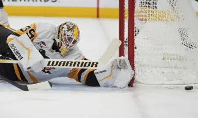 Pittsburgh Penguins goalie Alex Nedeljkovic