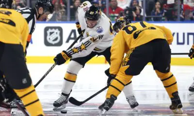 Pittsburgh Penguins captain Sidney Crosby, Connor McDavid