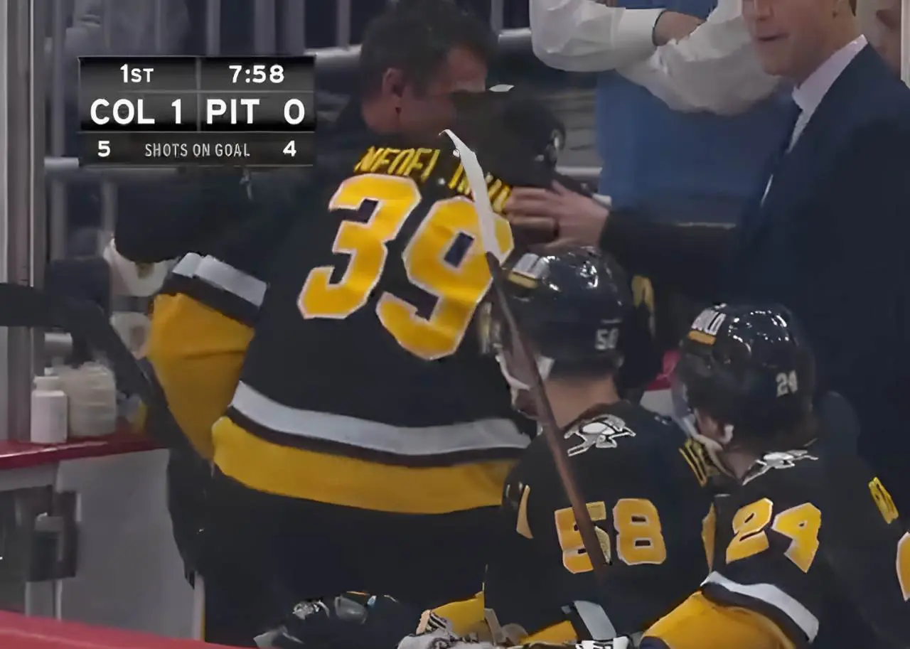 Pittsburgh Penguins Alex Nedeljkovic hit by puck