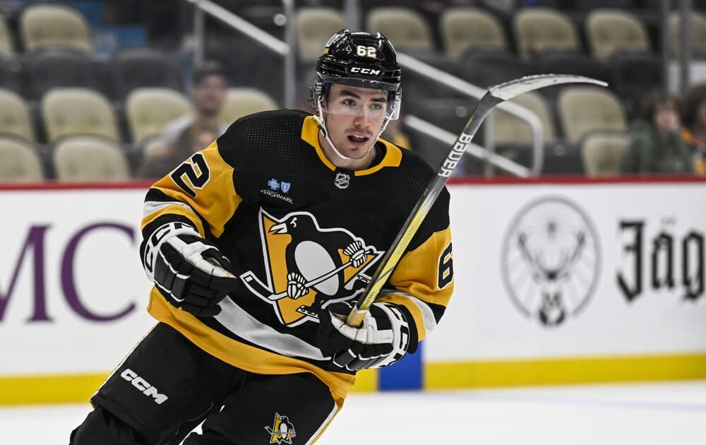 Pitsburgh Penguins trade prospect Brayden Yager