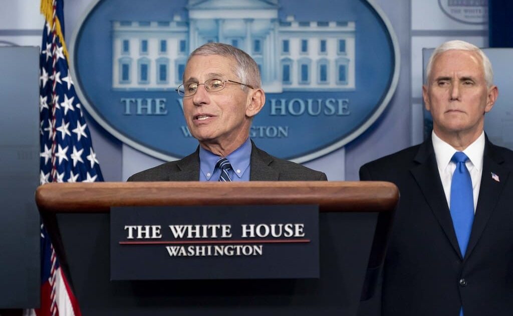 Dr. Fauci coronavirus update NHL return to play scenario (Official White House Photo by D. Myles Cullen)