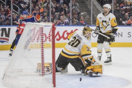 Pittsburgh Penguins game, Joel Blomqvist, Kris Letang