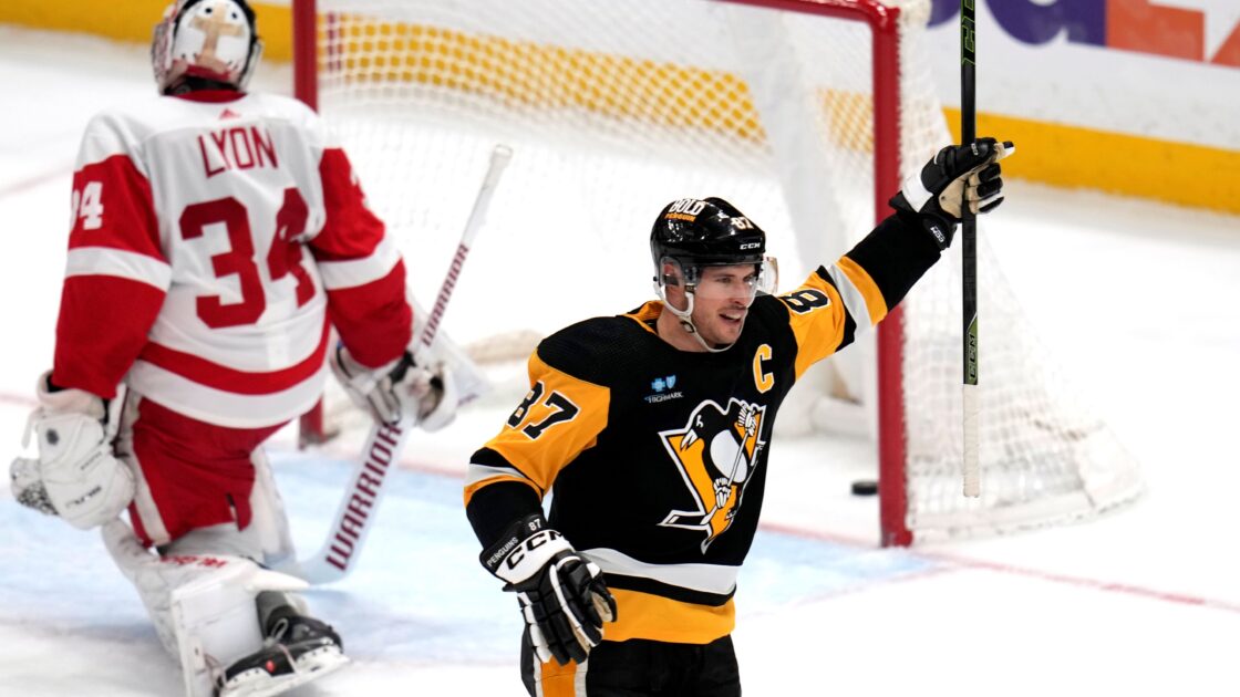 Alex Lyon, Sidney Crosby