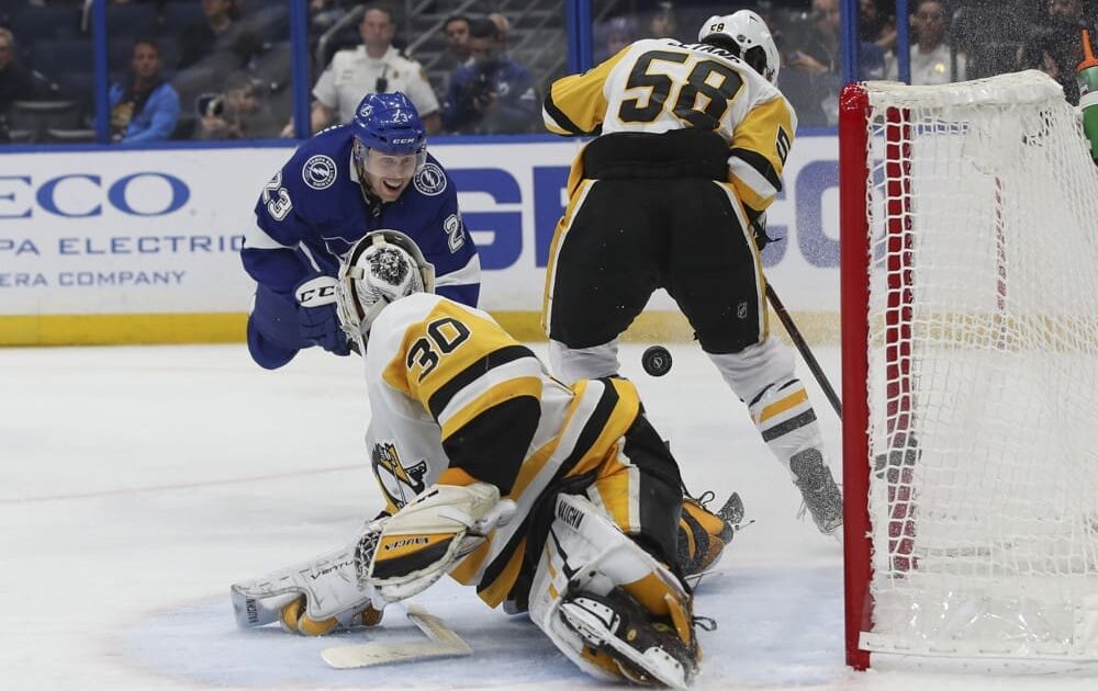 When will the NHL return? Pittsburgh Penguins Kris Letang, Matt Murray