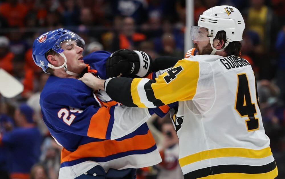nhl trade, Pittsburgh Penguins, Free agent defensemen, Erik Gudbranson