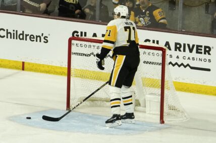 Evgeni Malkin own-goal at Airzona 1/22/24