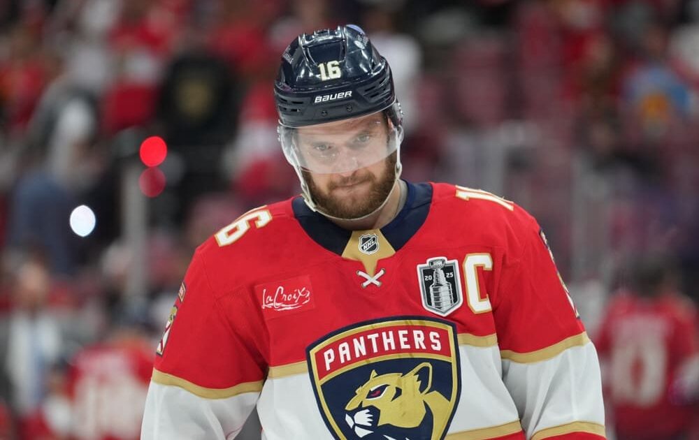 Register with the bet365 bonus code PGHOCKEY and get a $150 bonus or $1K first bet offer to bet on Sasha Barkov and others.