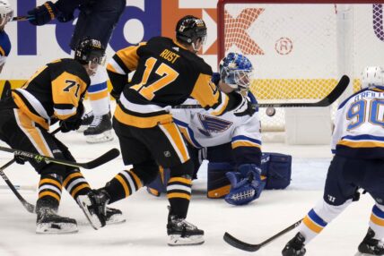 Rust goa; Malkin Blues Binnington