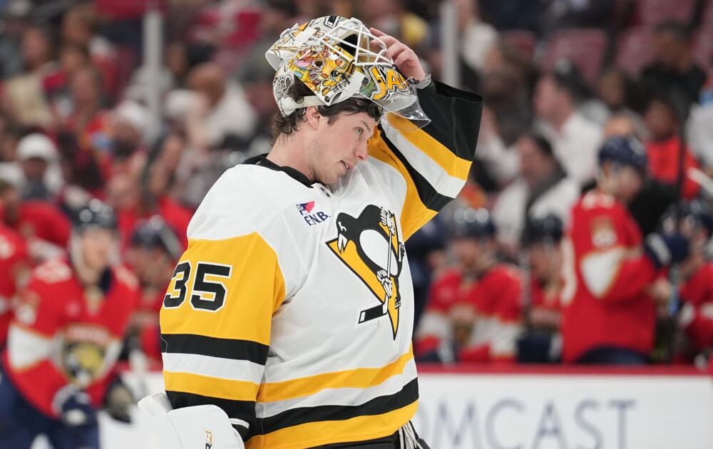 Pittsburgh Penguins locker room, Tristan Jarry, Mike Sullivan