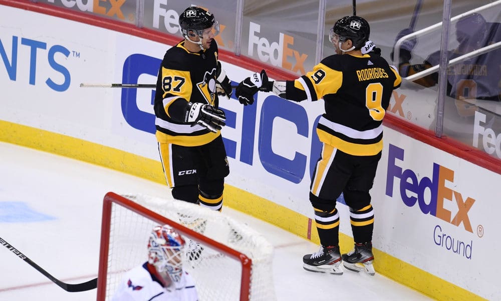 Pittsburgh Penguins Sidney Crosby, Evan Rodrigues