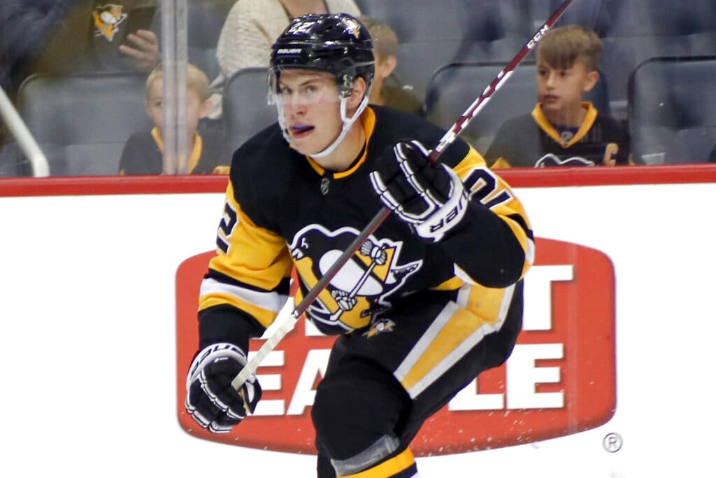 Pittsburgh Penguins Sign Prospect - NHL Trade Rumors 