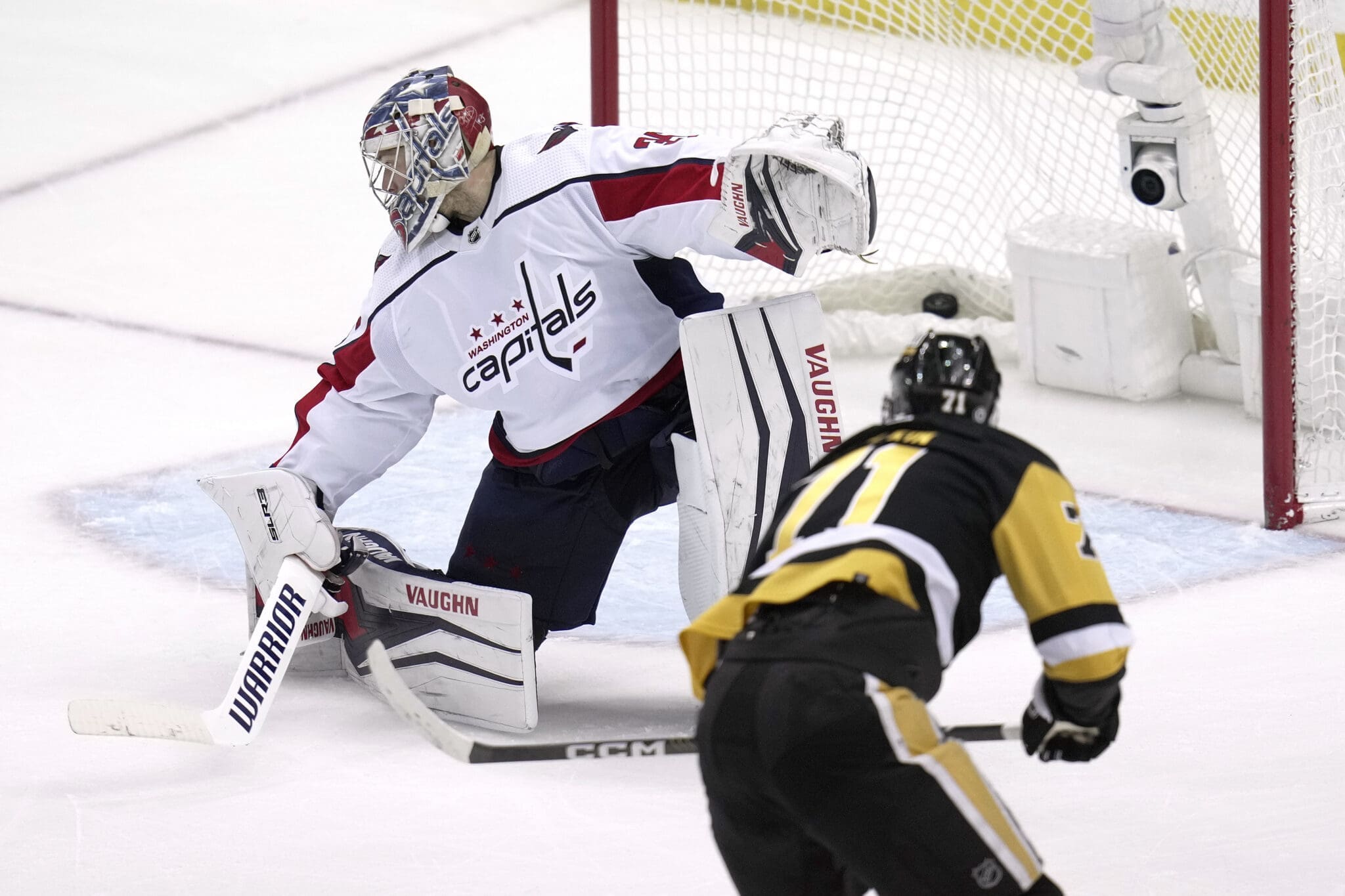 Pittsburgh Penguins, Evgeni Malkin scores game winner
