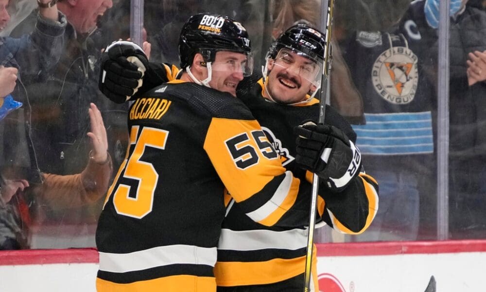 Pittsburgh Penguins game analysis, Noel Acciari, Matt Nieto celebrate
