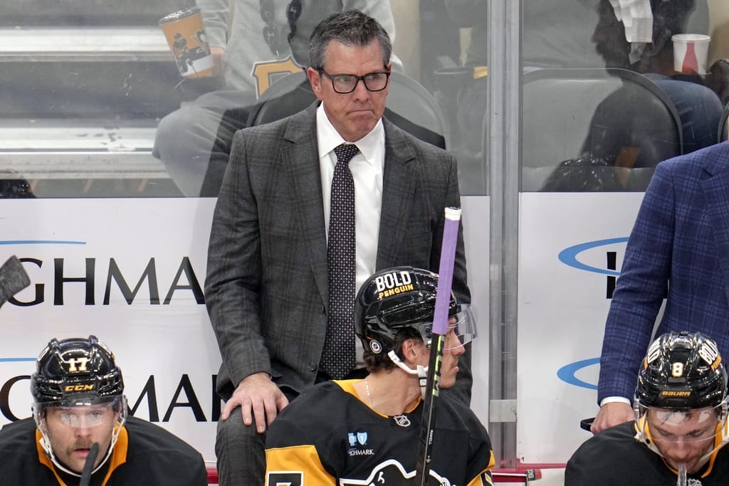 Pittsburgh Penguins coach Mike Sullivan