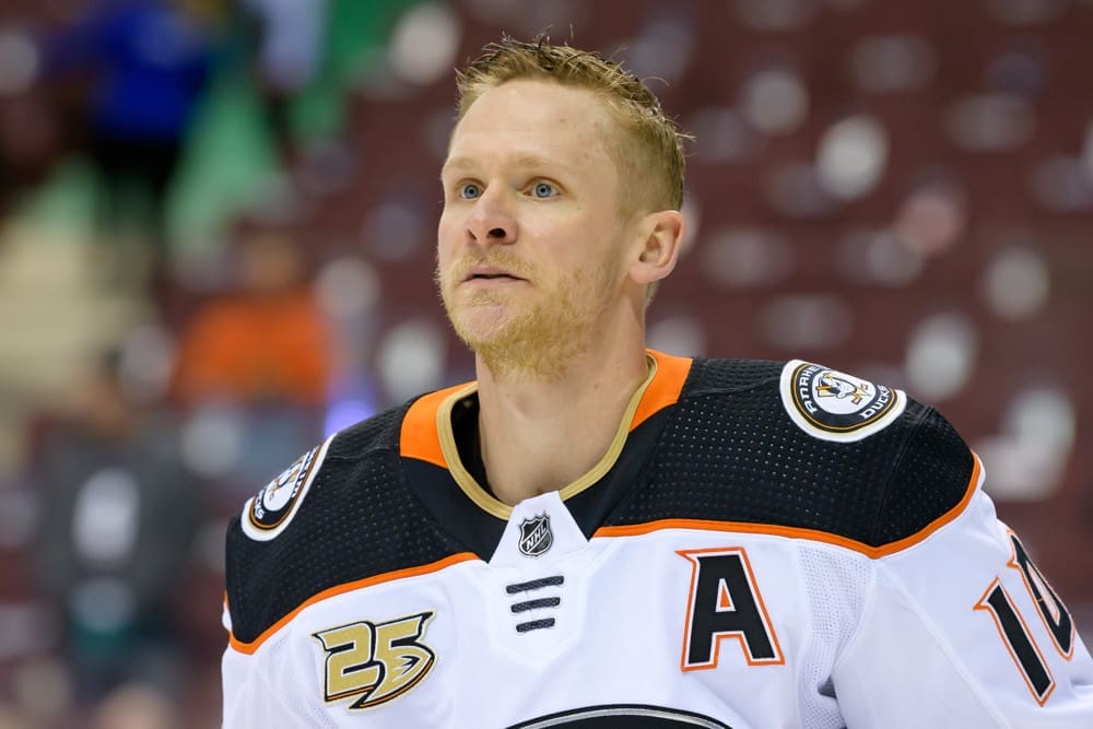Corey Perry in the Penguins trade rumors