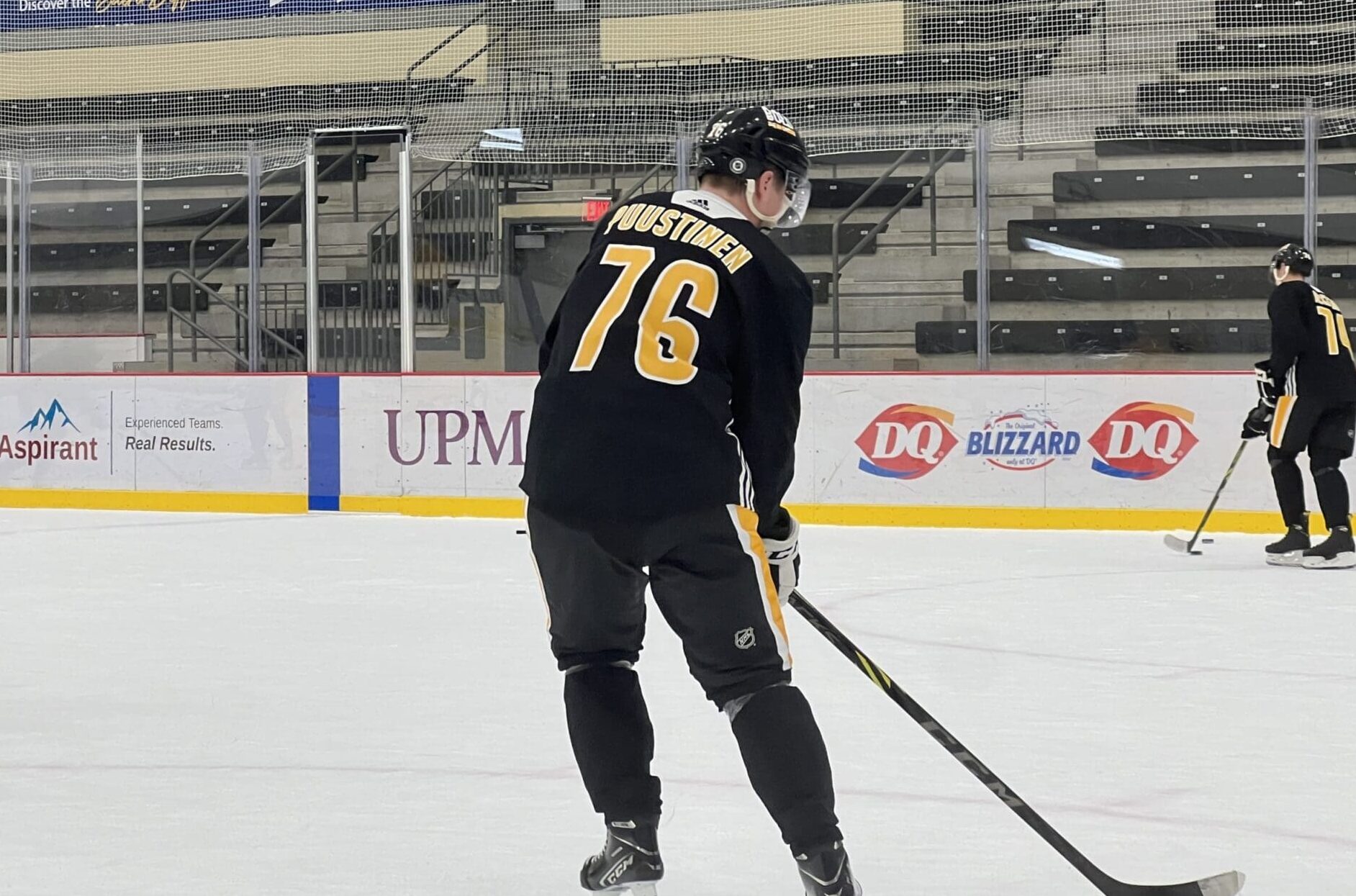 Dan's Daily: Cooley vs. Bedard, Kane Rumors, & the Penguins Battle Grows