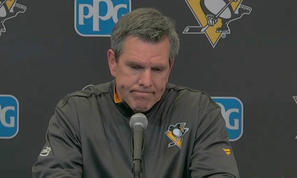 Pittsburgh Penguins head coach Mike Sullivan, Jim Rutherford