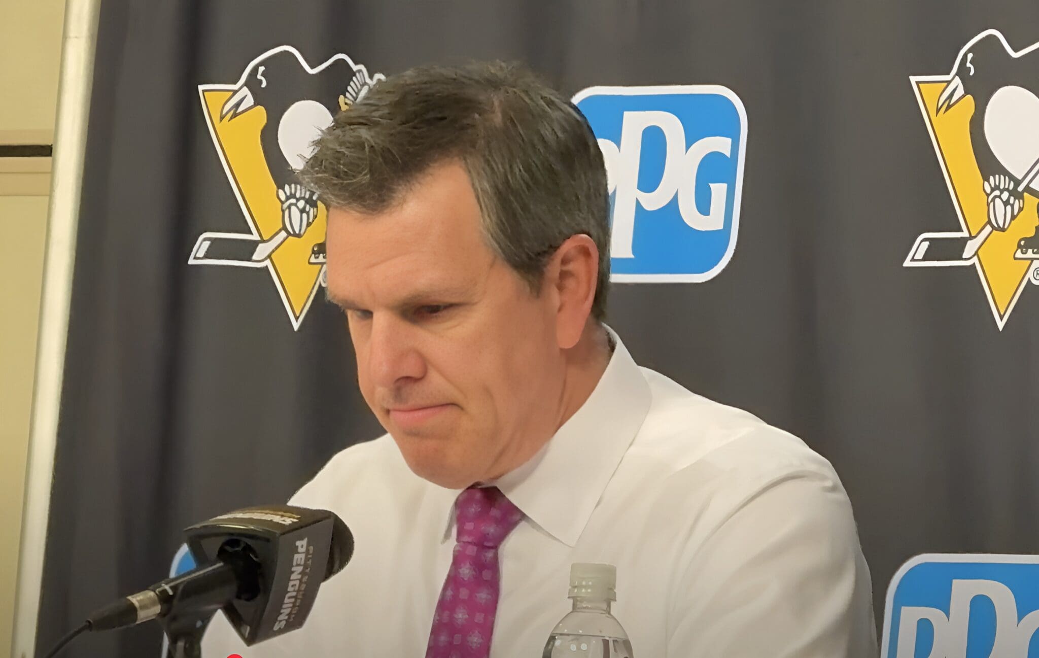 Pittsburgh Penguins locker room, analysis, coach Mike Sullivan