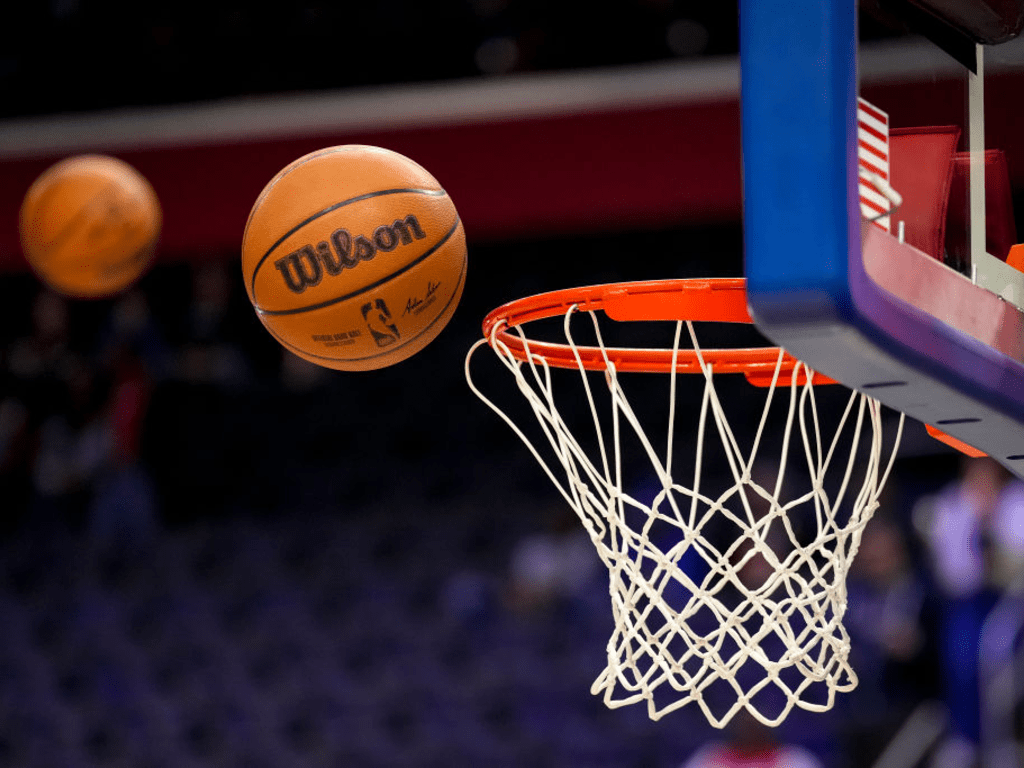 How to sign up with Caesars Sportsbook and bet on March Madness games.