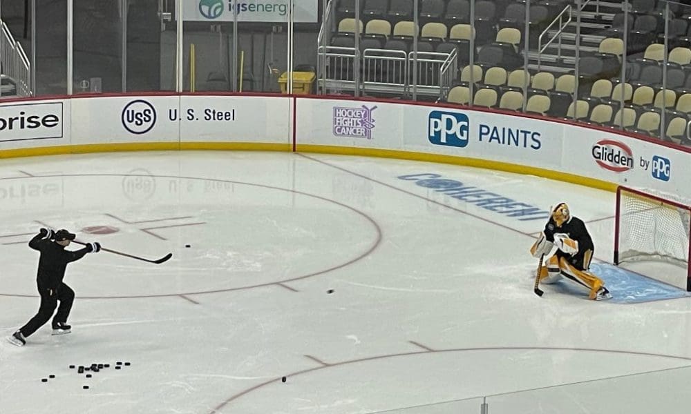 Pittsburgh Penguins goaltedner Casey DeSmith