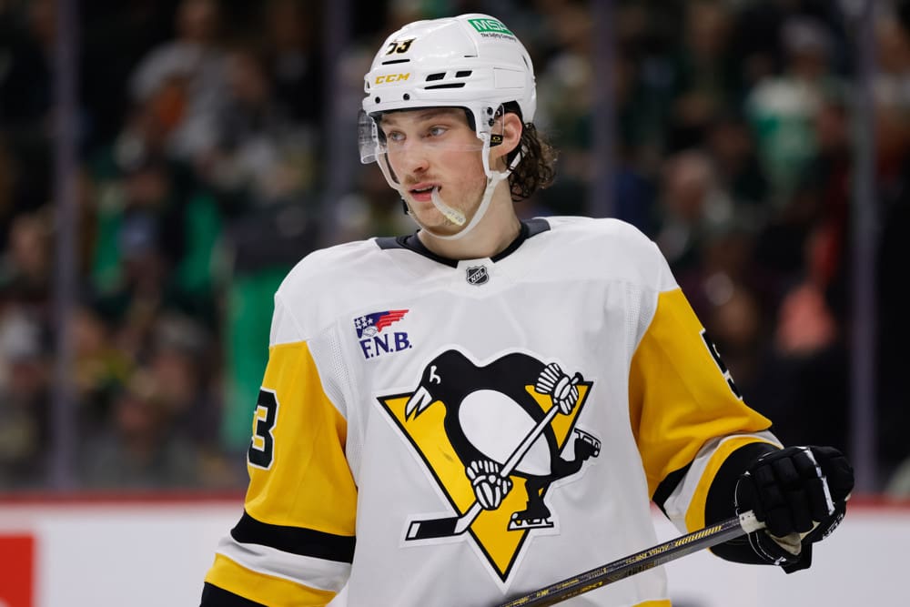 Pittsburgh Penguins, Penguins trade, NHL free agency. Philip Tomasino shown.